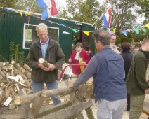 031011f Zaagbek - Demonstratie zagen - JaHo