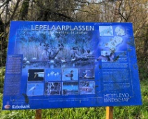 2023-11-25 12h17m57 Lepelaarsplassen - C=Informatiebord - Gerda van der Meer