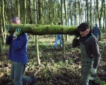 051105 Natuurwerkdag - Stammetje - RoKl Unicode